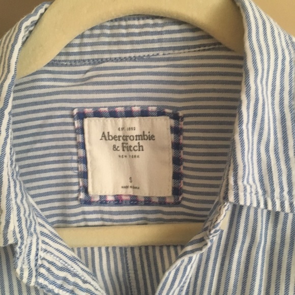 A&F shirt - Picture 2 of 4